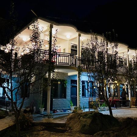 Rare House Hotel Kalgha Екстериор снимка